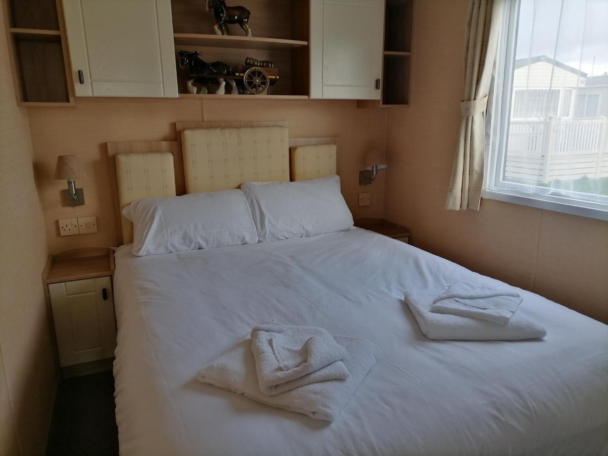 White Haven - With 2 Double Rooms วินเชลซี ภายนอก รูปภาพ